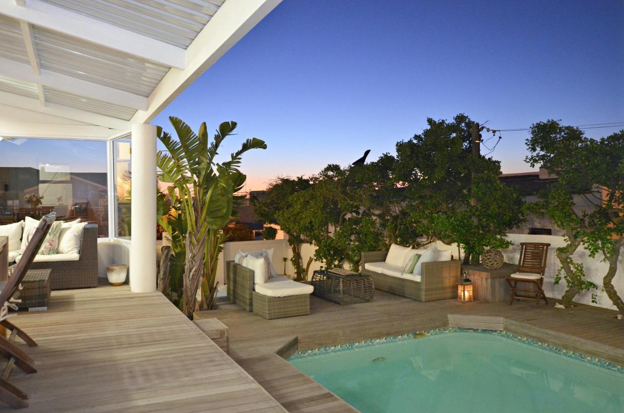 White Waves Beach House Bloubergstrand Exterior foto