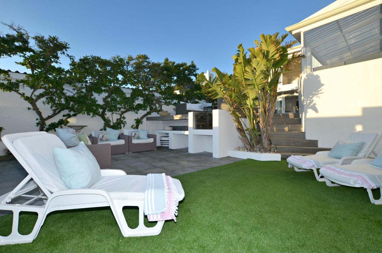 White Waves Beach House Bloubergstrand Exterior foto