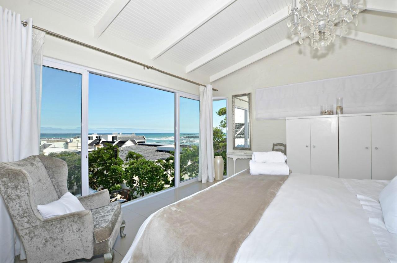 White Waves Beach House Bloubergstrand Exterior foto