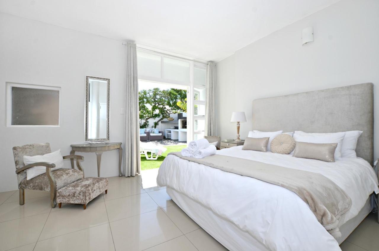 White Waves Beach House Bloubergstrand Exterior foto