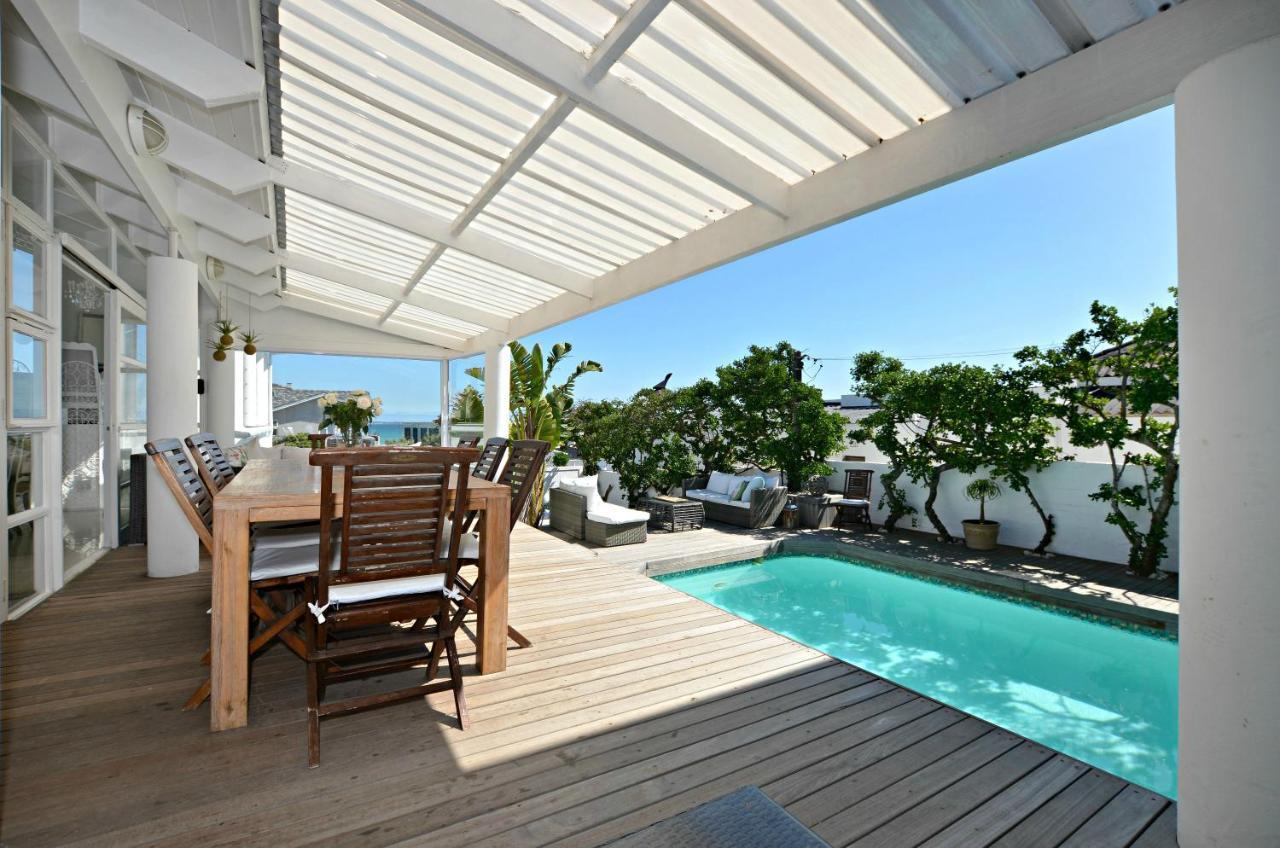 White Waves Beach House Bloubergstrand Exterior foto