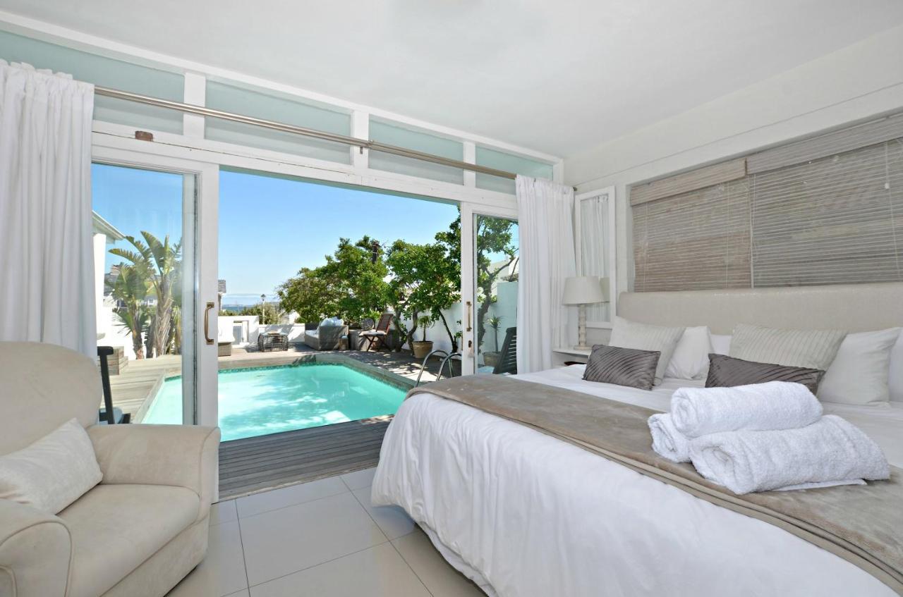 White Waves Beach House Bloubergstrand Exterior foto